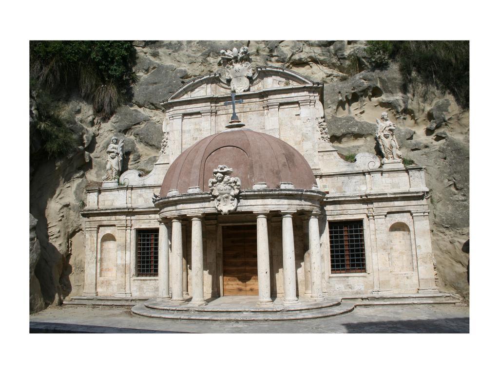 Meravilla Ascoli Piceno Extérieur photo
